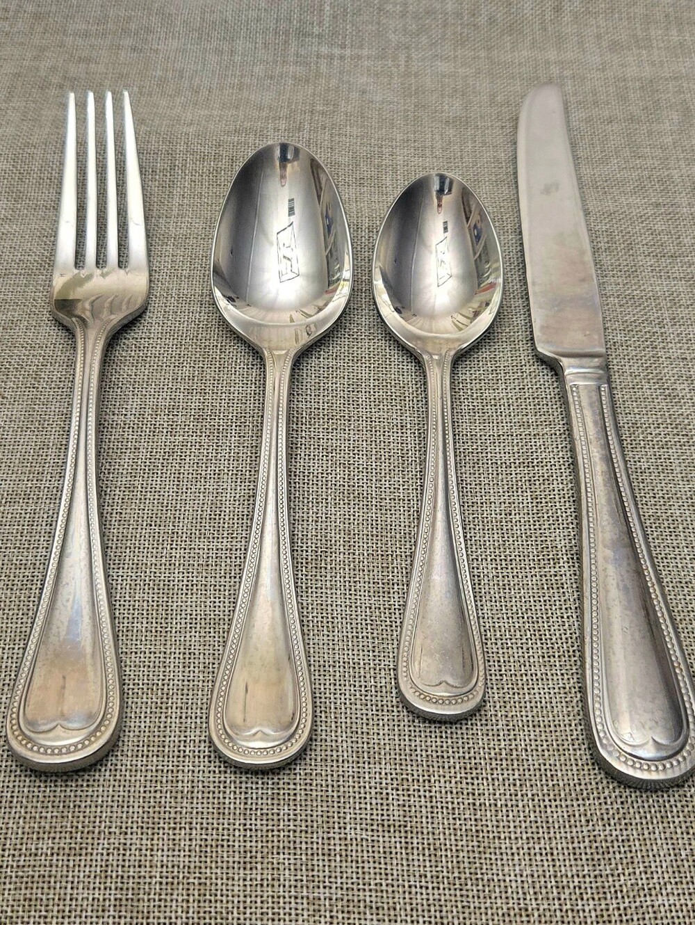 Reed -Barton Elegant Bead 18/10 Stainless Flatware Serving Set of
